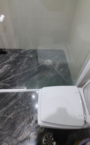 Apartamento à venda com 210m², 4 quartos e 3 vagasBanheiro da Suíte 2