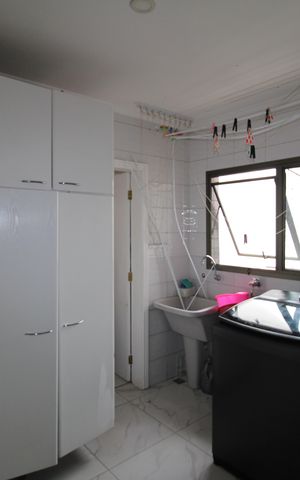 Apartamento à venda com 210m², 4 quartos e 3 vagasÁrea de Serviço