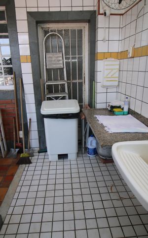 Casa para alugar com 357m², 3 quartos e 1 vagaÁrea de Serviço