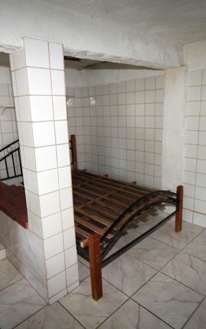 Casa para alugar com 357m², 3 quartos e 1 vagaEdícula - Quarto