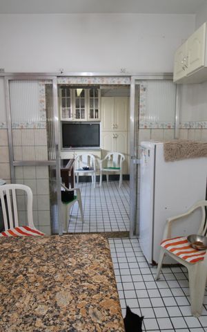 Casa para alugar com 357m², 3 quartos e 1 vagaCozinha