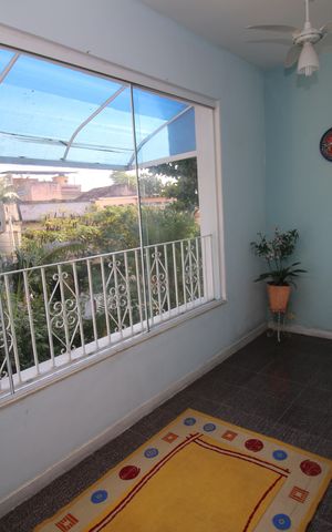 Casa à venda com 119m², 3 quartos e 1 vagaVaranda - Frente