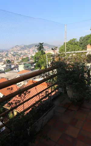 Casa à venda com 119m², 3 quartos e 1 vagaVaranda - Fundos