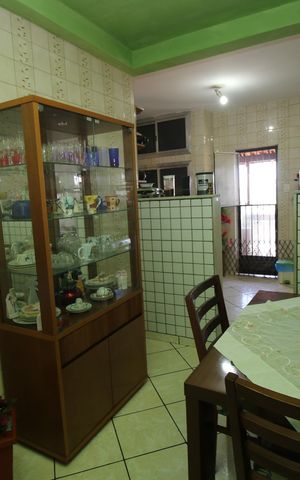 Casa à venda com 119m², 3 quartos e 1 vagaCopa
