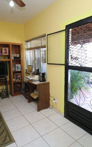 Casa à venda com 119m², 3 quartos e 1 vagaSala de tv