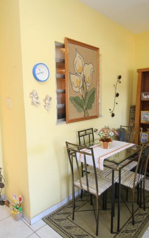 Casa à venda com 119m², 3 quartos e 1 vagaSala de tv