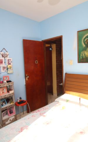 Casa à venda com 119m², 3 quartos e 1 vagaQuarto 2