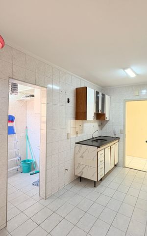 Apartamento à venda com 93m², 3 quartos e 2 vagasCozinha