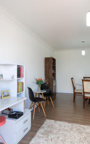 Apartamento à venda com 72m², 2 quartos e 2 vagas Apartamento à venda com 72m², 2 quartos e 2 vagasSala