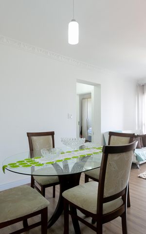 Apartamento à venda com 72m², 2 quartos e 2 vagas Apartamento à venda com 72m², 2 quartos e 2 vagasSala