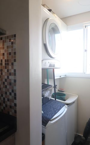 Apartamento à venda com 58m², 2 quartos e 1 vagaCozinha e Área de Serviço
