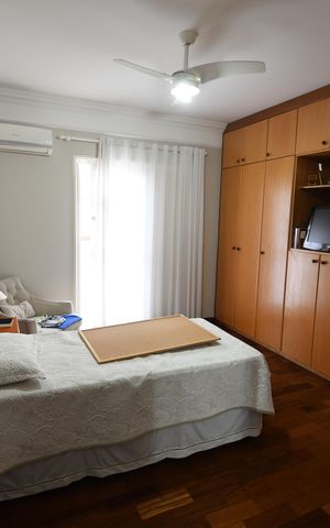 Casa à venda com 260m², 3 quartos e 4 vagas Suíte 2