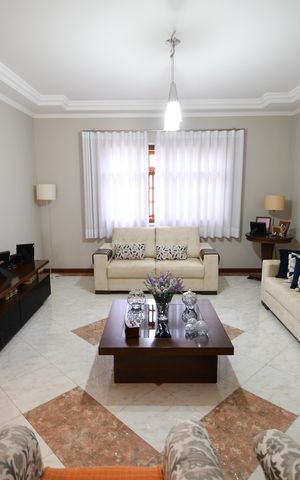 Casa à venda com 260m², 3 quartos e 4 vagasSala de Estar