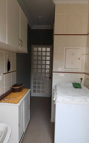 Casa à venda com 260m², 3 quartos e 4 vagasÁrea de Serviço