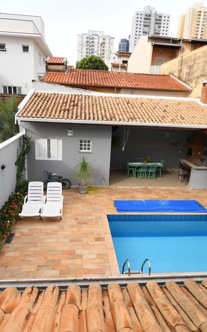 Casa à venda com 260m², 3 quartos e 4 vagasVista Sacada da Suíte 1