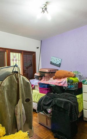 Casa para alugar com 425m², 5 quartos e 6 vagas Casa para alugar com 425m², 5 quartos e 6 vagasQuarto 1