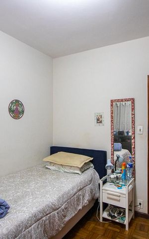 Casa para alugar com 425m², 5 quartos e 6 vagas Casa para alugar com 425m², 5 quartos e 6 vagasQuarto 2