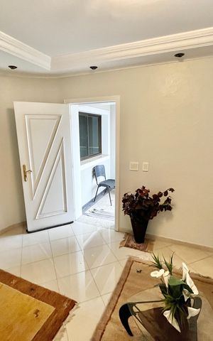 Casa à venda com 465m², 4 quartos e 7 vagas Casa à venda com 465m², 4 quartos e 7 vagasSala da Entrada