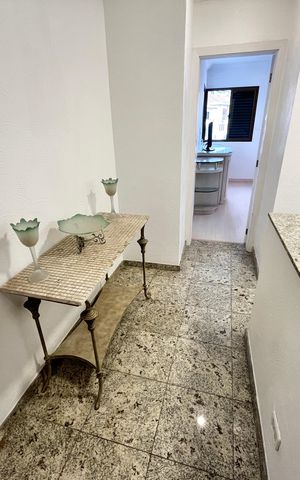 Casa à venda com 465m², 4 quartos e 7 vagas Casa à venda com 465m², 4 quartos e 7 vagasCopa