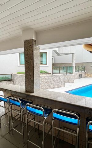 Casa à venda com 465m², 4 quartos e 7 vagas Casa à venda com 465m², 4 quartos e 7 vagasChurrasqueira