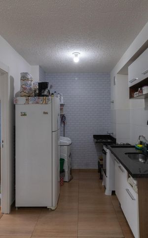 Casa de condomínio à venda com 37m², 2 quartos e sem vaga Casa de condomínio à venda com 37m², 2 quartos e sem vagaSala e Cozinha