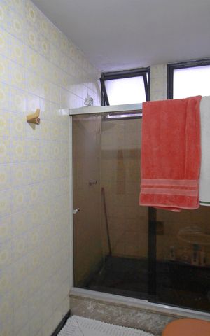 Apartamento à venda com 185m², 4 quartos e 2 vagasBanheiro da Suíte