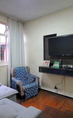 Apartamento à venda com 185m², 4 quartos e 2 vagasSala