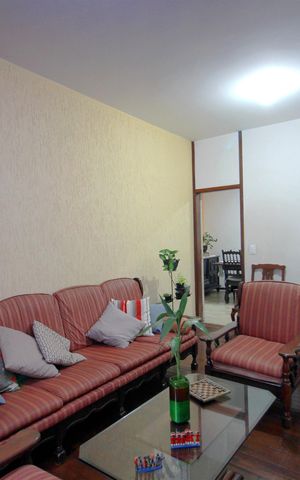 Apartamento à venda com 185m², 4 quartos e 2 vagasSala