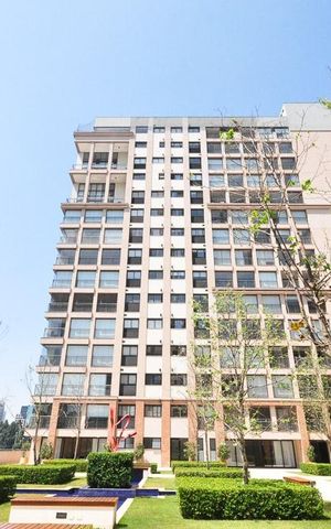 Apartamento à venda com 206m², 3 quartos e 4 vagasFachada