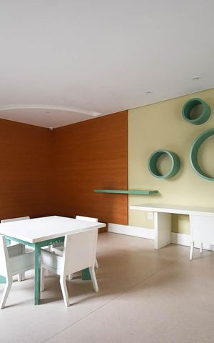 Apartamento à venda com 206m², 3 quartos e 4 vagas Apartamento à venda com 206m², 3 quartos e 4 vagasBrinquedoteca