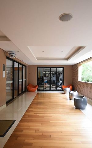 Apartamento à venda com 206m², 3 quartos e 4 vagas Apartamento à venda com 206m², 3 quartos e 4 vagasHall da Academia
