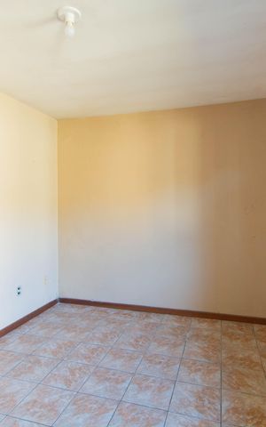 Casa de condomínio à venda com 65m², 1 quarto e sem vaga Casa de condomínio à venda com 65m², 1 quarto e sem vagaSala/Cozinha