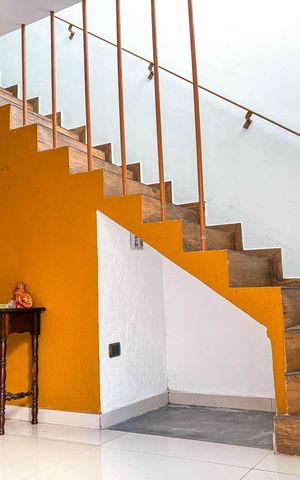 Casa à venda com 98m², 2 quartos e 1 vaga