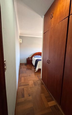 Casa à venda com 320m², 5 quartos e 3 vagas Casa à venda com 320m², 5 quartos e 3 vagasSuíte