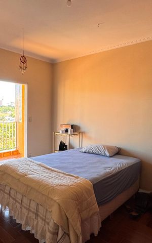 Casa à venda com 320m², 5 quartos e 3 vagas Casa à venda com 320m², 5 quartos e 3 vagasQuarto 3