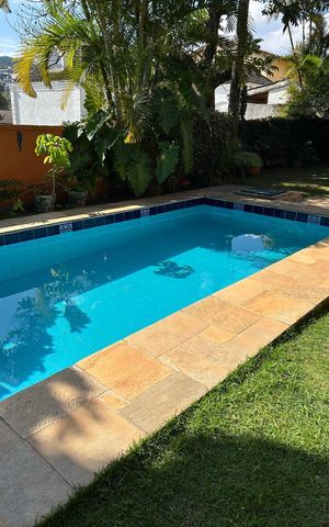 Casa de condomínio para alugar com 560m², 4 quartos e 3 vagas Casa de condomínio para alugar com 560m², 4 quartos e 3 vagasPiscina