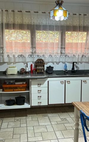 Casa de condomínio para alugar com 560m², 4 quartos e 3 vagas