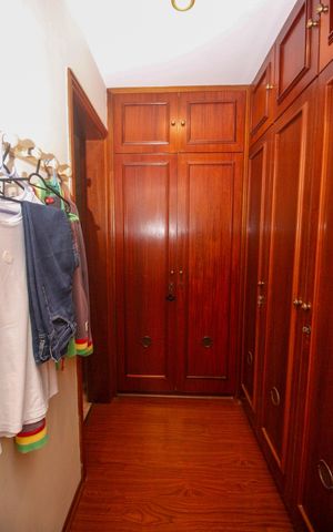 Apartamento à venda com 213m², 4 quartos e 3 vagasSuíte 2