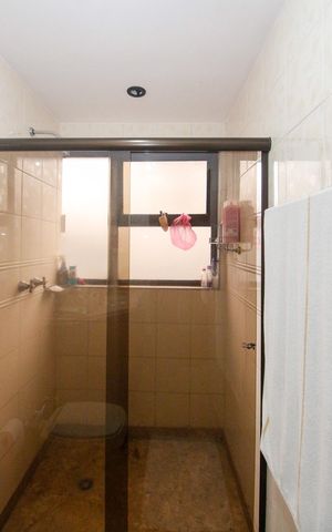 Apartamento à venda com 213m², 4 quartos e 3 vagasBanheiro da Suíte 3