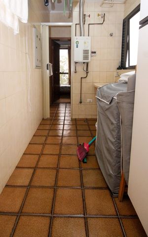 Apartamento à venda com 213m², 4 quartos e 3 vagasÁrea de Serviço