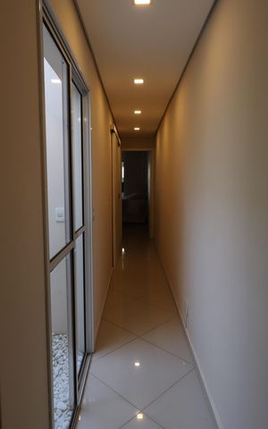 Casa à venda com 188m², 3 quartos e 3 vagasCorredor