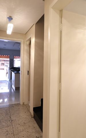 Casa à venda com 188m², 3 quartos e 3 vagasCorredor