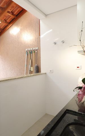 Casa à venda com 188m², 3 quartos e 3 vagasÁrea de Serviço