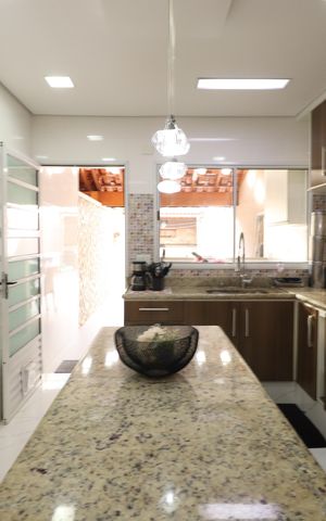 Casa à venda com 188m², 3 quartos e 3 vagasCozinha