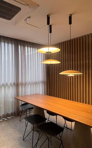 Apartamento à venda com 210m², 3 quartos e 3 vagas Apartamento à venda com 210m², 3 quartos e 3 vagasÁrea comum - Salão de Festas