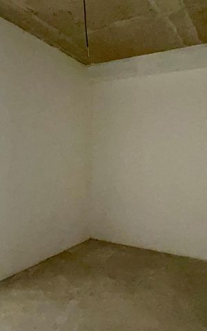 Apartamento à venda com 210m², 3 quartos e 3 vagas Apartamento à venda com 210m², 3 quartos e 3 vagasCloset da suíte 2
