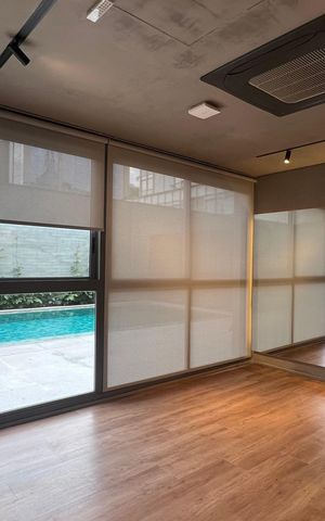 Apartamento à venda com 210m², 3 quartos e 3 vagas Apartamento à venda com 210m², 3 quartos e 3 vagasPilates