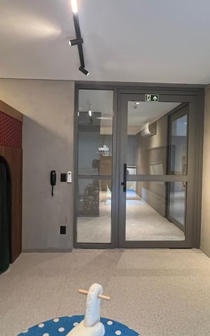 Apartamento à venda com 210m², 3 quartos e 3 vagas Apartamento à venda com 210m², 3 quartos e 3 vagasBrinquedoteca
