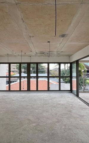 Apartamento à venda com 210m², 3 quartos e 3 vagas Apartamento à venda com 210m², 3 quartos e 3 vagasSala