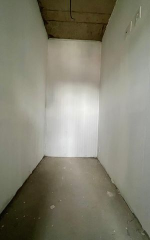 Apartamento à venda com 210m², 3 quartos e 3 vagas Apartamento à venda com 210m², 3 quartos e 3 vagasQuarto de Serviço